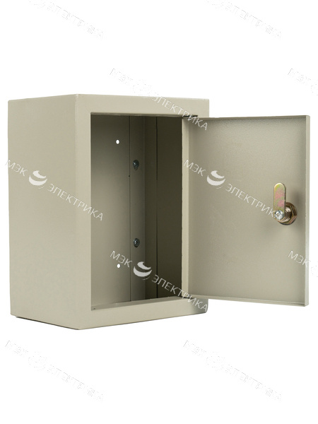 Щит с монтажной панелью ЩМП - 00 МЭК (210х270х140)* IP31 (Металлокорпус)